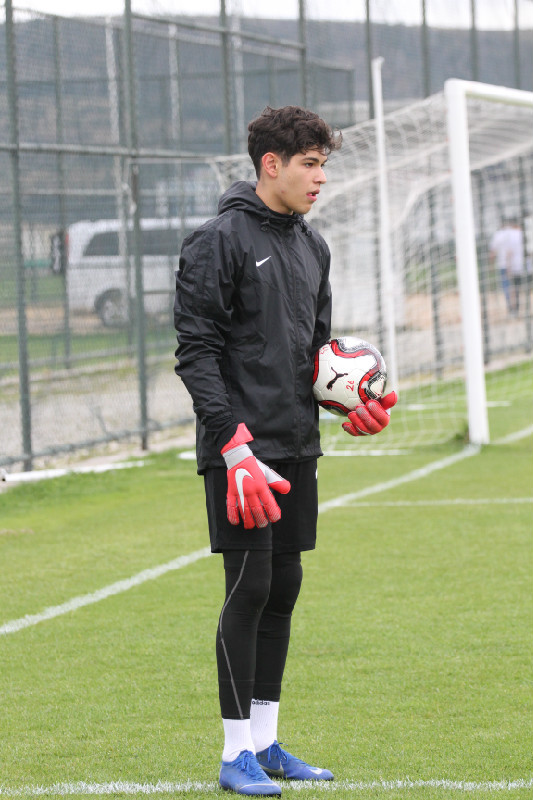 CENGİZ ALP KÖSEER  BÜYÜK YETENEK