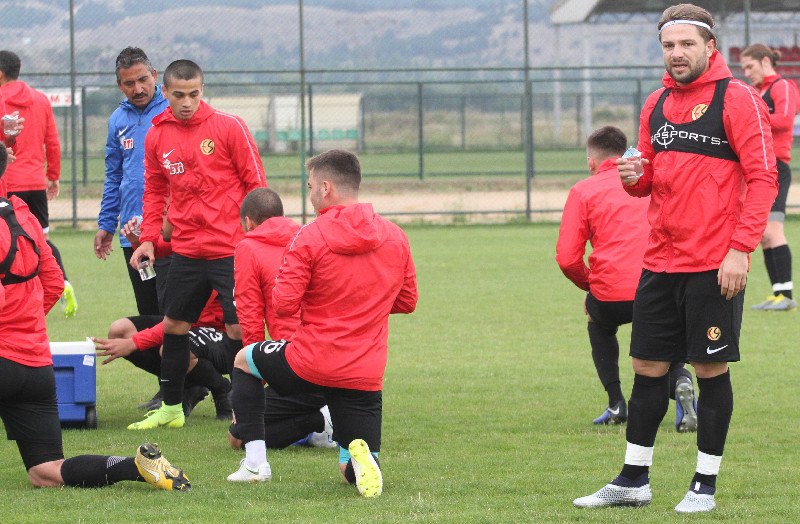 İBONUN KENDİNE GÜVENİ TAM