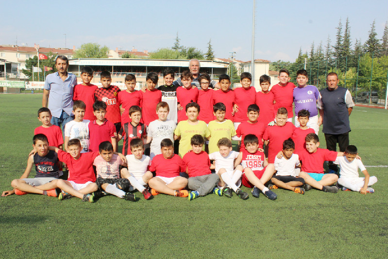 ADANIR U11LERİNDE GELECEK VAR