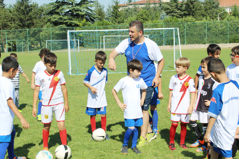 AKADEMİK EĞİTİME DEVAM