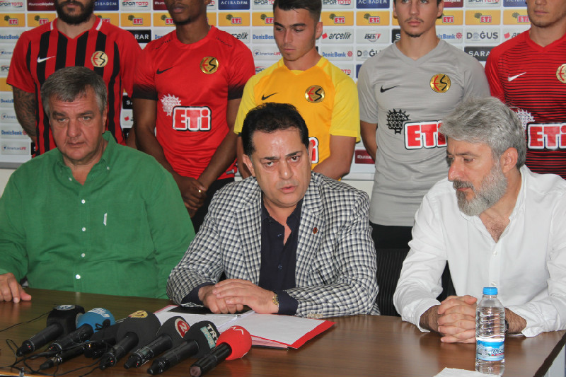 HERŞEYİMİZİ VERİRİZ