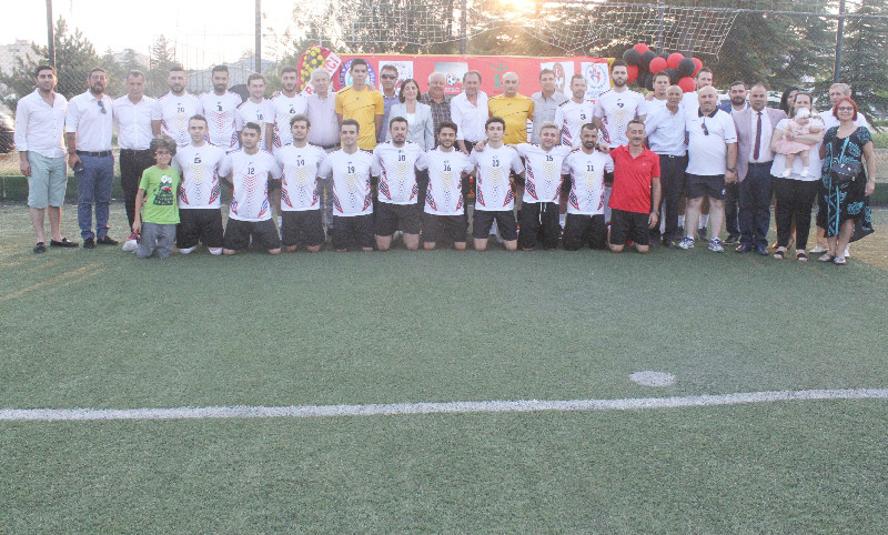 BARANSELSPORDA  GÖRKEMLİ AÇILIŞ