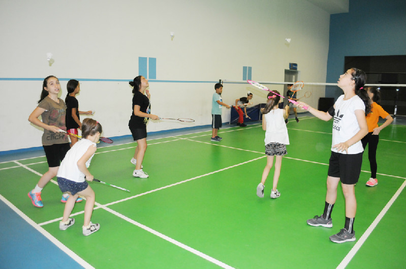 BADMİNTONU ÇOK SEVDİLER