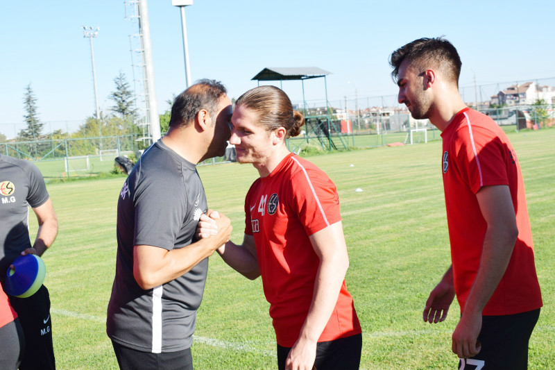 ES-ESDE ÇİFTE BAYRAM HAZIRLIĞI