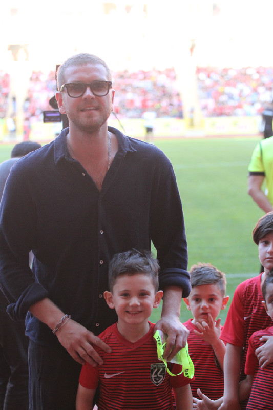 ÖZTÜRKÜN ES-ES SEVGİSİ