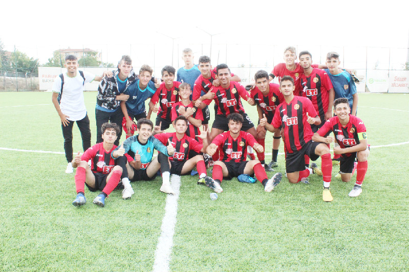 GELECEK EMİN ELLERDE