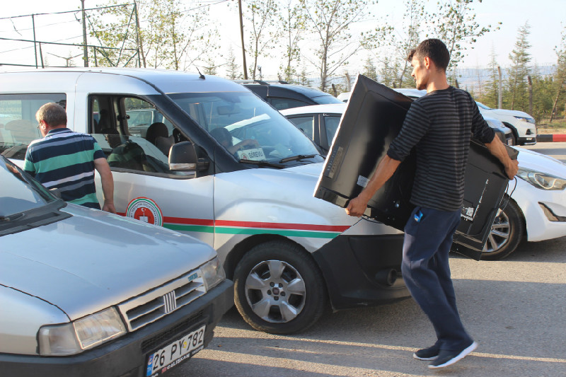 DÜN DARDAN AÇIKLAMA GELDİ