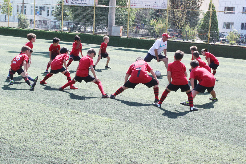 ES-ES MİNİKLERİ ÇALIŞIYOR