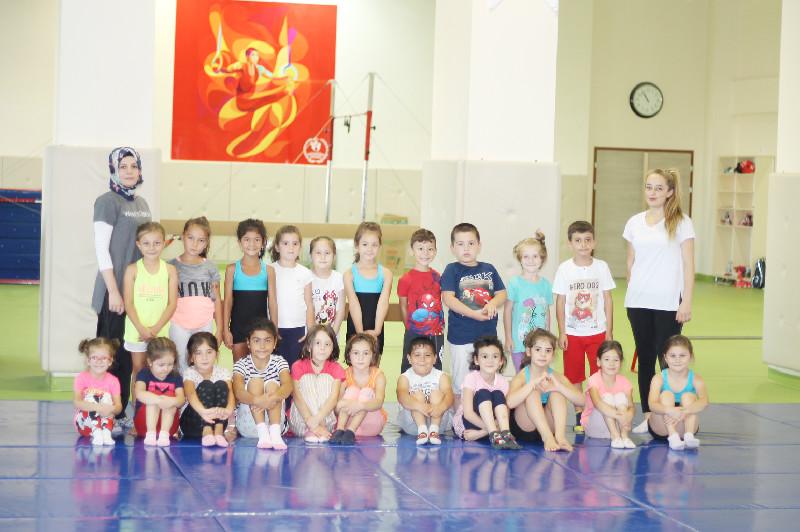 VÜCUTLARI ESNEK HALE GELDİ