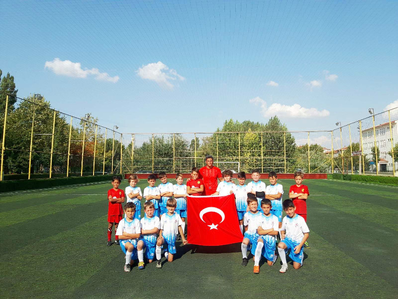 AY-YILDIZLI ZAFER POZU