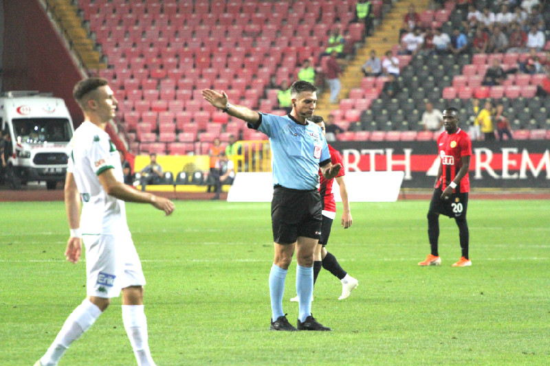 YİNE YANLIŞ KARARLAR