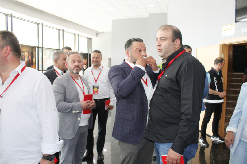 METE YILMAZ  İSTİFA ETTİ