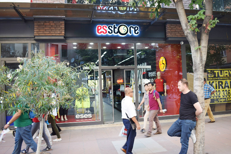 ESSTORE KAPANMIYOR