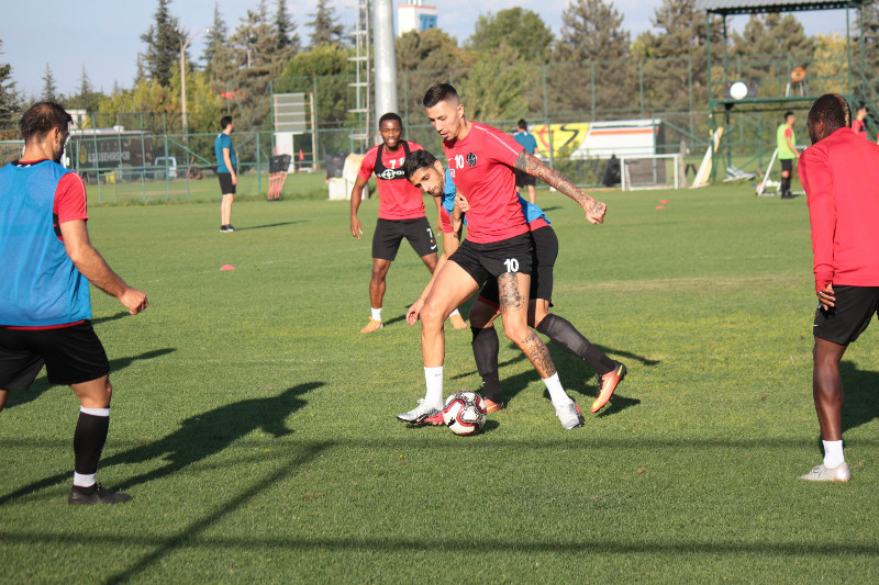 ÇALIŞMALAR TAM GAZ