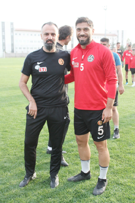 12 YIL SONRA BULUŞTULAR