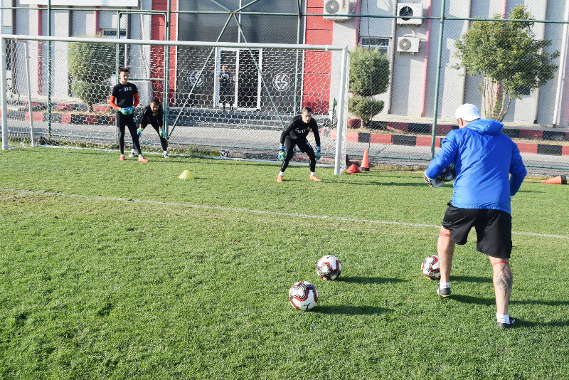 OLGUN GÖZ AÇTIRMIYOR