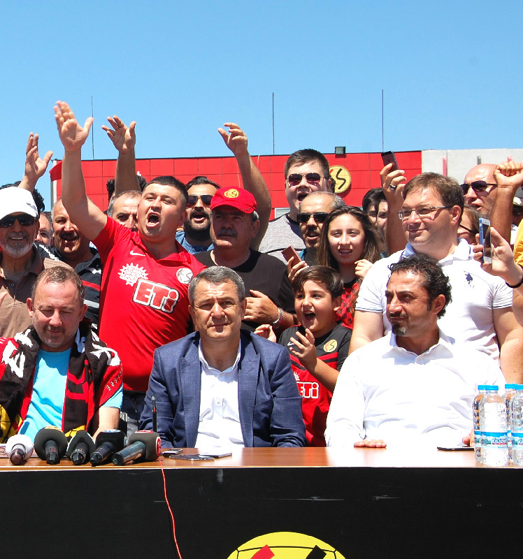 ÇARE ÖZEÇOĞLU