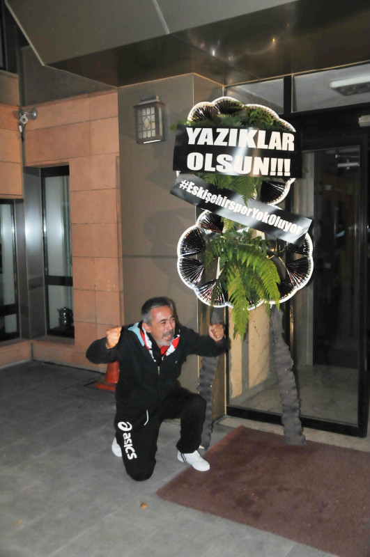 TEMSİLİ ES-ES TARAFTARI