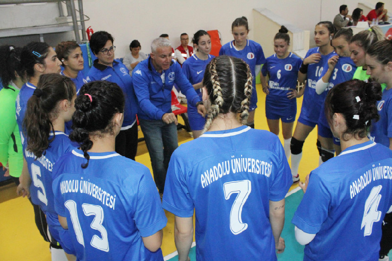 ANADOLU ZİRVEYİ ELE GEÇİRDİ