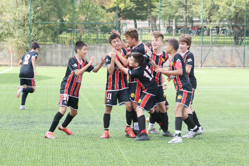 GENÇLERBİRLİĞİNE BİLENİYORLAR