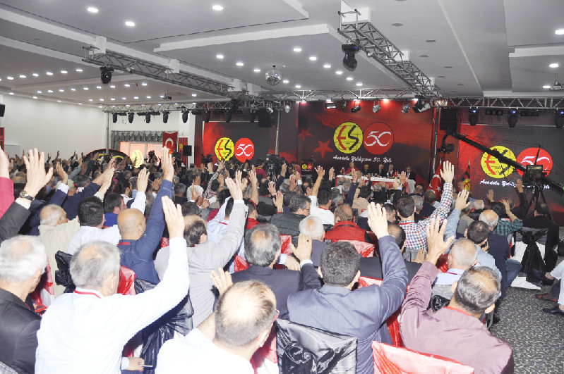 HAYDİ HERKES KONGRE SALONUNA