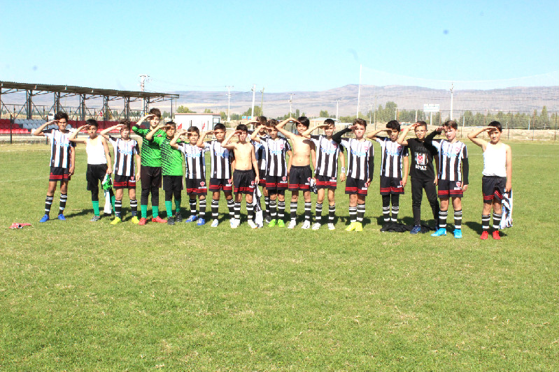 DSİ ZİRVEYE KURULDU