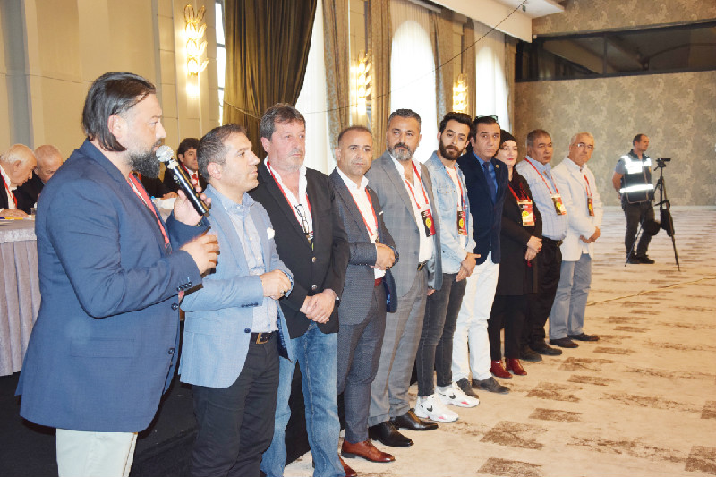 YÖNETİM PARA ARAYIŞINDA