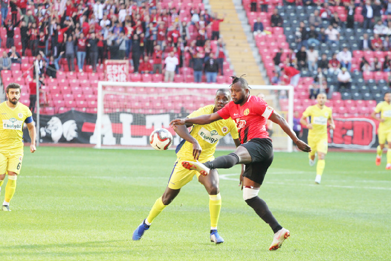 ARMAN İÇİN FORMAN İÇİN.. : oyna