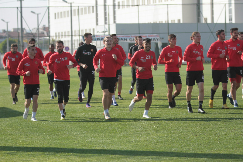 ÇİFTE MESAİ VARDI