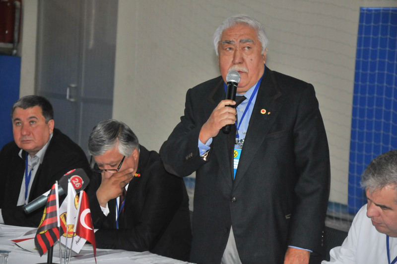 SONUNA KADAR DESTEĞE HAZIRIM  ÇOK ÜZÜLÜYORUM