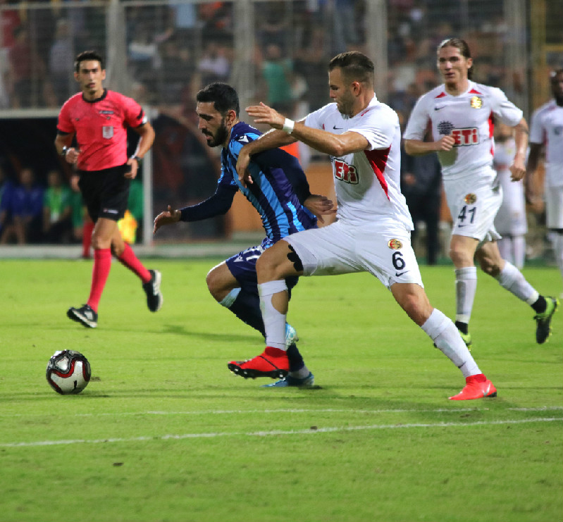 SAVUNMADA DİK DURMALIYIZ