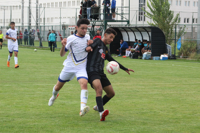 GENÇ ŞİMŞEKLER KAZANMAYA ODAKLANDI