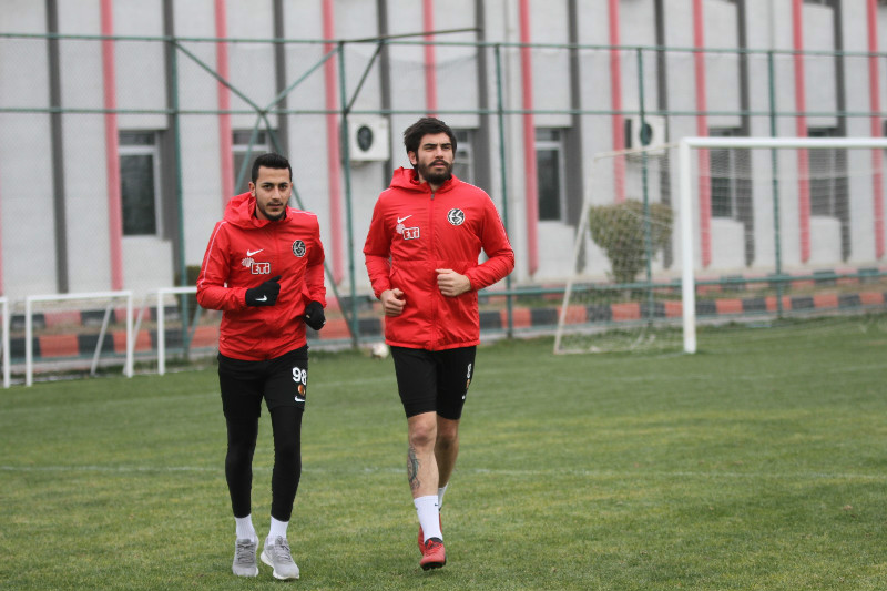 DÜZ KOŞU  YAPTILAR