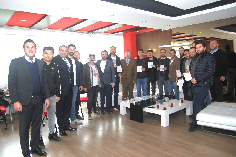 ÜYELERE AİDAT ÇAĞRISI