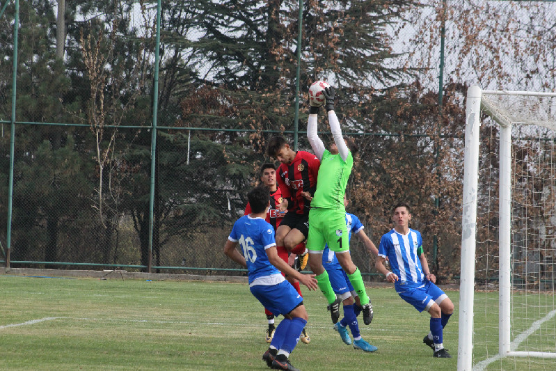 GENÇ ŞİMŞEKLER BUGÜN İZMİRE GİDİYOR