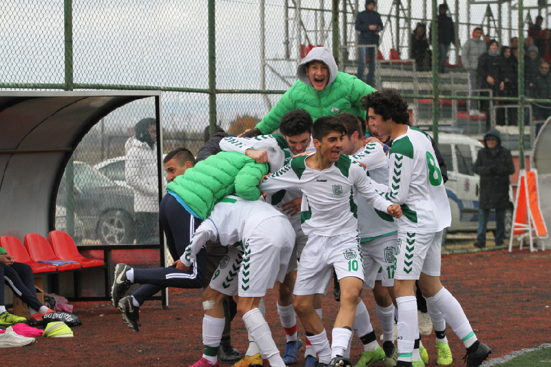 ŞEKER TAMAM EĞİTİM BİR MAÇ UZAĞINDA