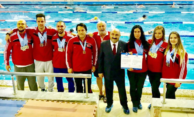 SARARDA MADALYA SEVİNCİ