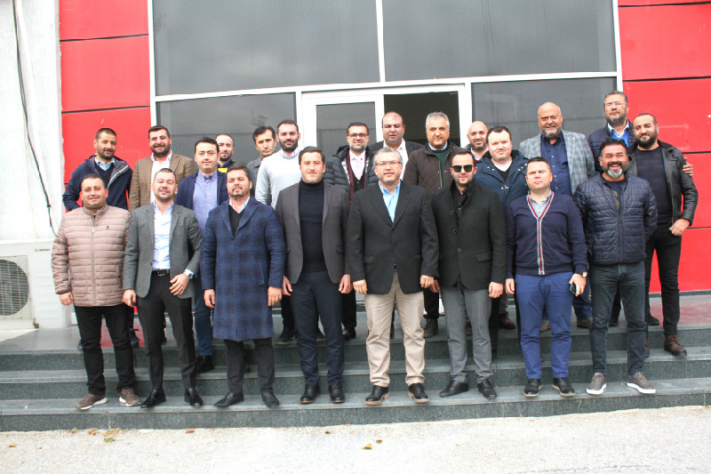 YÖNETİM KAYNAK ARIYOR