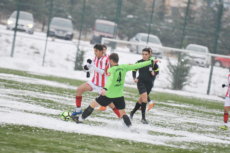 LİDER BUGÜN ODUNPAZARI RAMPASINDA