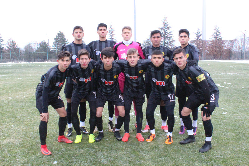U17’LER 5’LİK YAPTI