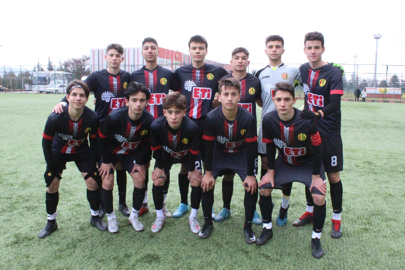 LİDER KARŞISINDA TEK PUAN U16LARDAN