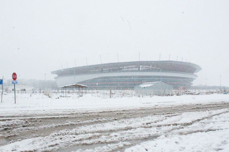 STADYUMDA ÇÖKME TEHLİKESİ
