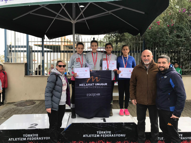 ATLETLER BAŞARILI OLDU