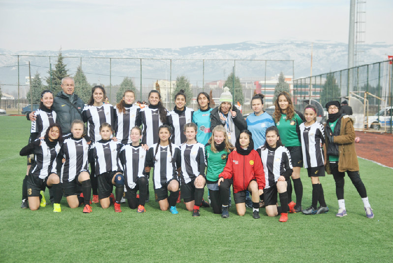 ÖNCÜSPOR LİDERLİKTEN ETTİ(1-1)