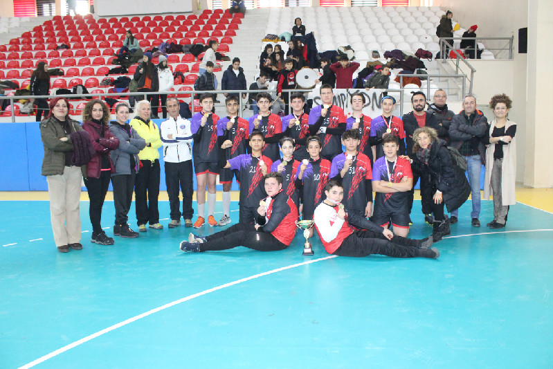 HENTBOLUN PARLAYAN YILDIZLARI