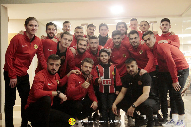 MİNİK EYMEN HAYALİNE KAVUŞTU