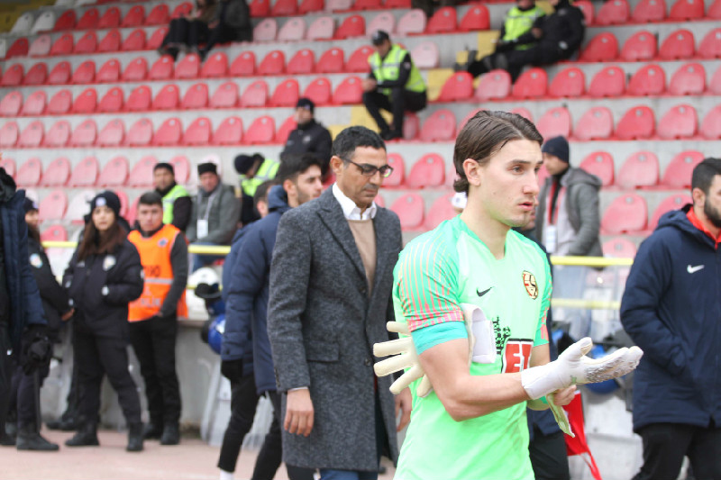 HAFTANIN ENLERİNE 3 İSİM