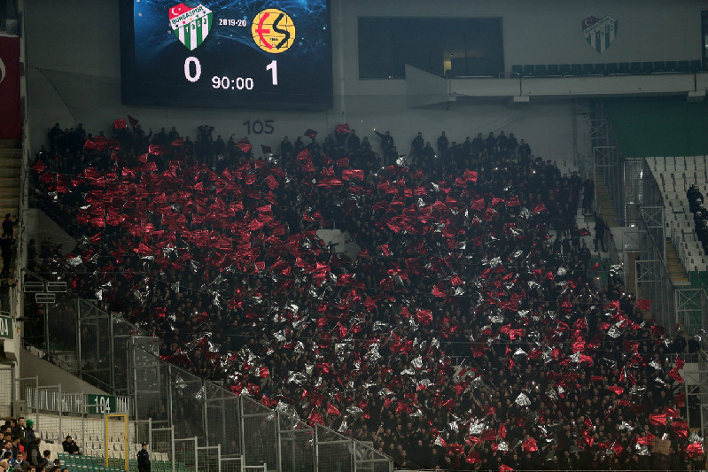 BÜYÜK TARAFTARA TEŞEKKÜR