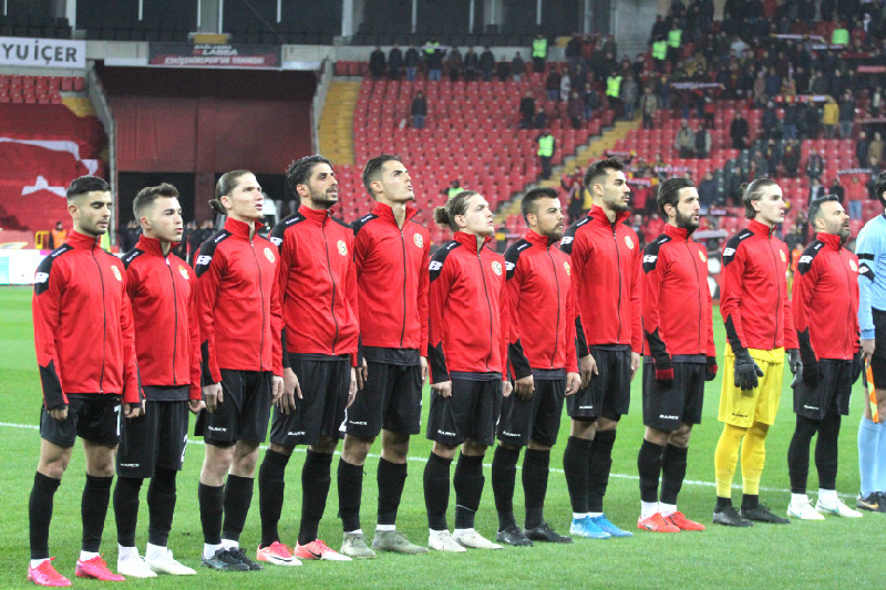 KADRODA 4 DEĞİŞİKLİK