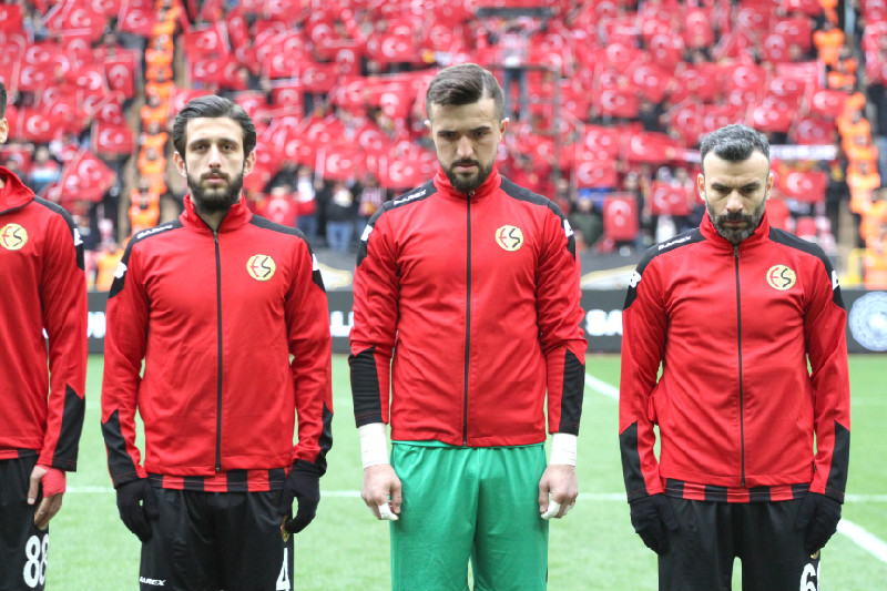 KADRODA 3 DEĞİŞİKLİK